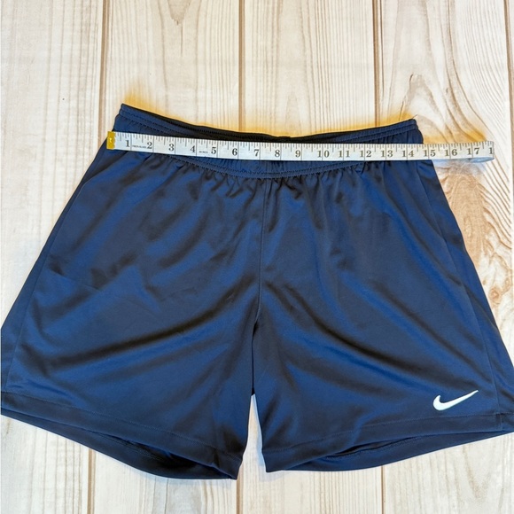Nike womens Dark Blue Athletic Shorts - Picture 2 of 4